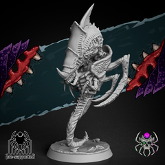 Mind Crusher of the Hive By Eight Legs Miniatures – 32mm Wargaming Scale